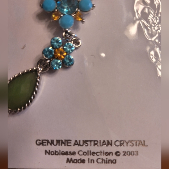 Vintage Necklace and earring Set - Picture 2 of 6